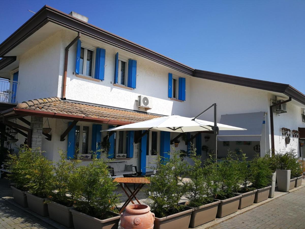 Villa Roma Holidays イェーゾロ エクステリア 写真